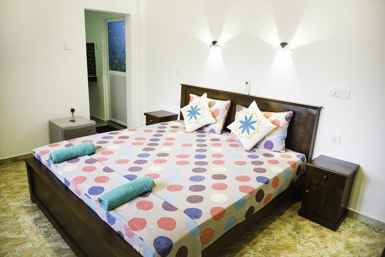 Aken Villa Hikkaduwa Ngoại thất bức ảnh