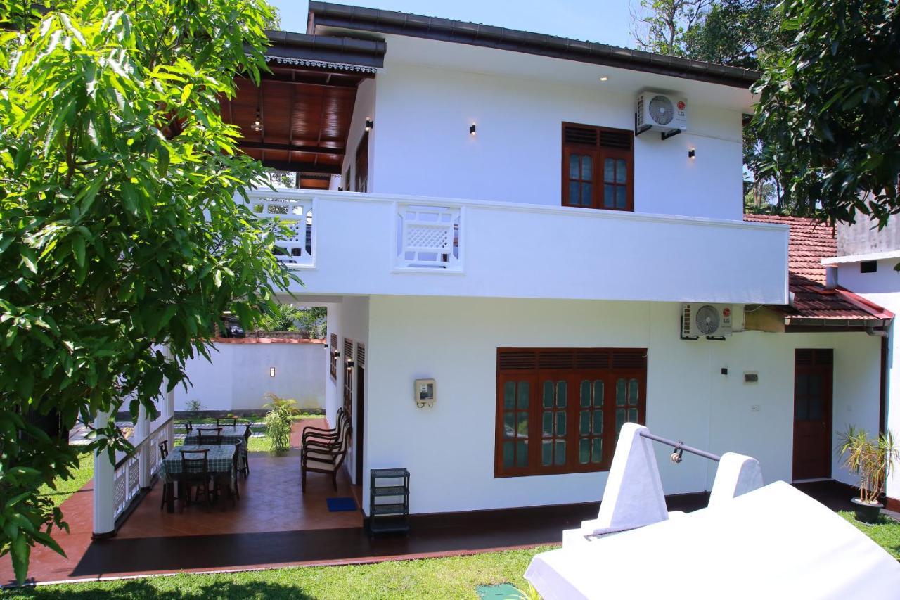 Aken Villa Hikkaduwa Ngoại thất bức ảnh