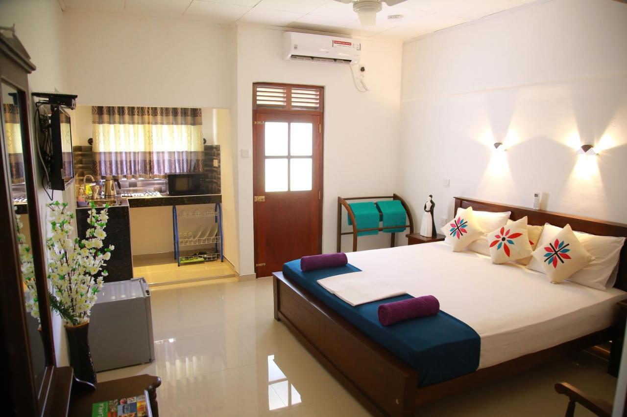 Aken Villa Hikkaduwa Ngoại thất bức ảnh